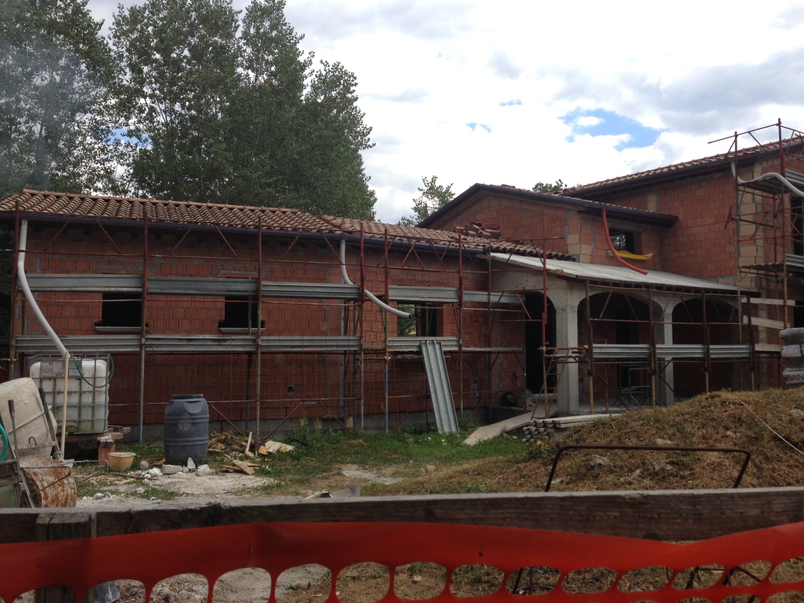 Costruzione nuova di villa residenziale a Villafranca in Lunigiana - Edilizia Alibeaj